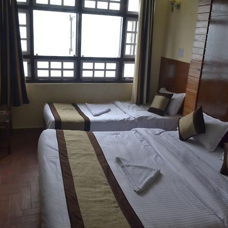 Hotel Madhawi Гангток Экстерьер фото