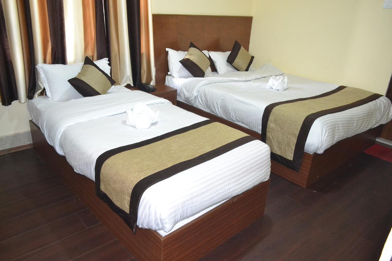 Hotel Madhawi Гангток Экстерьер фото