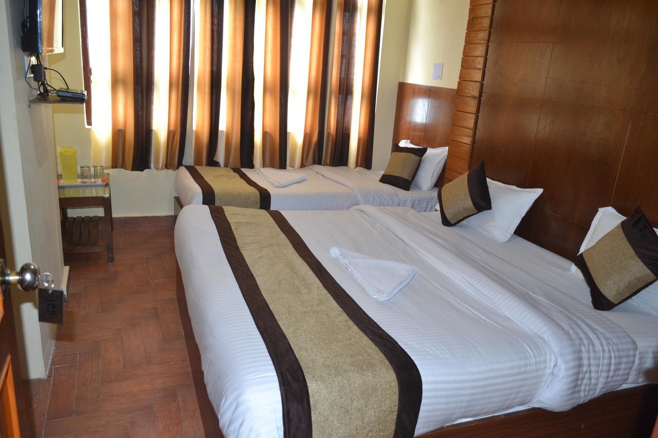 Hotel Madhawi Гангток Экстерьер фото